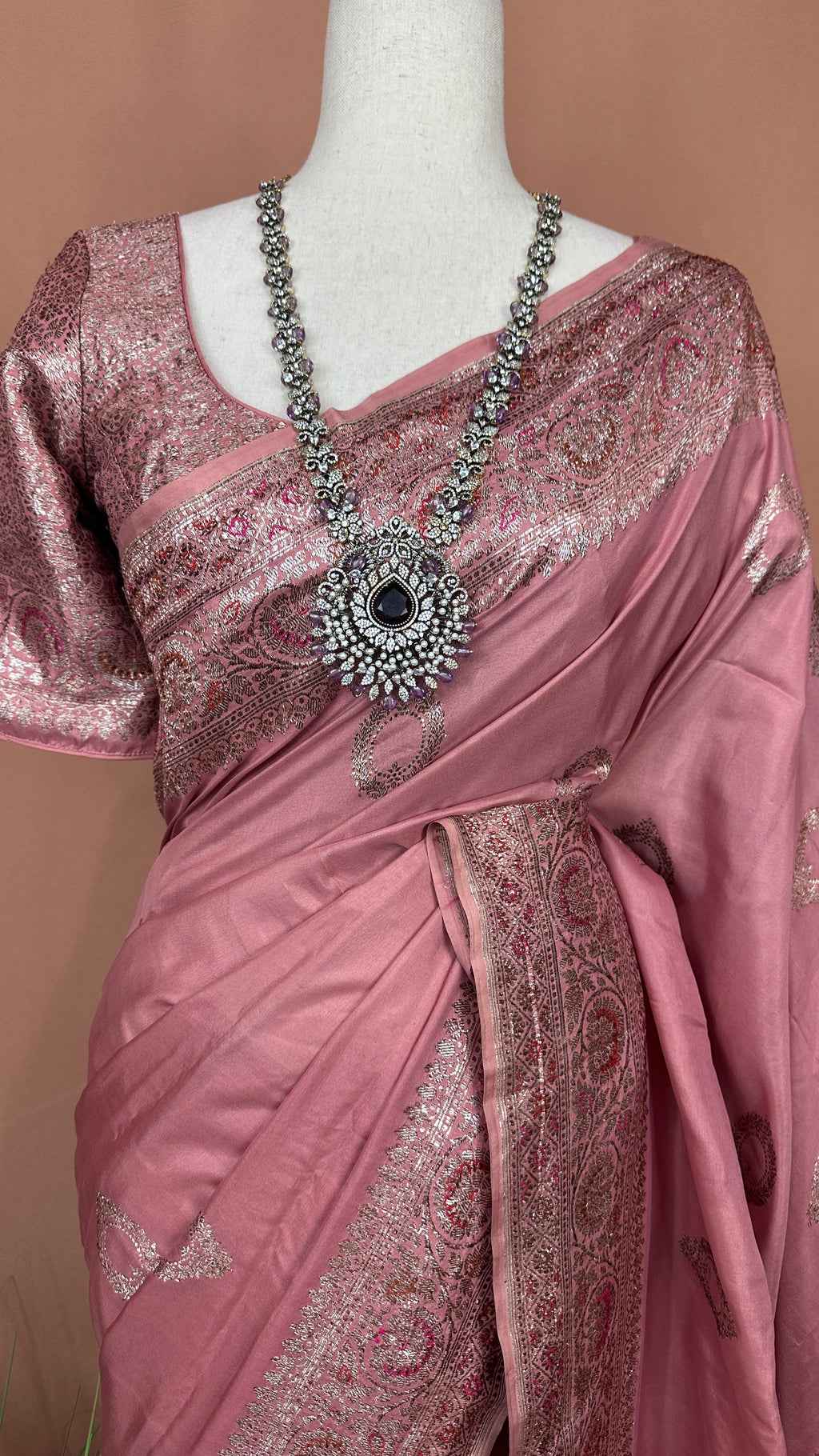 Onion pink  Mashru  silk saree, with stitched blouse