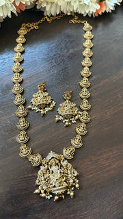 Neckalce with earring