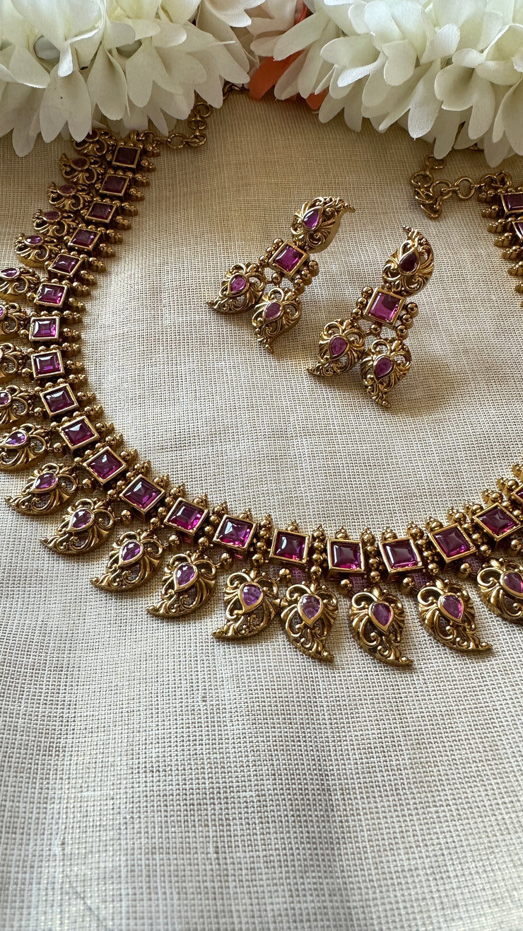 Neckalce with earring