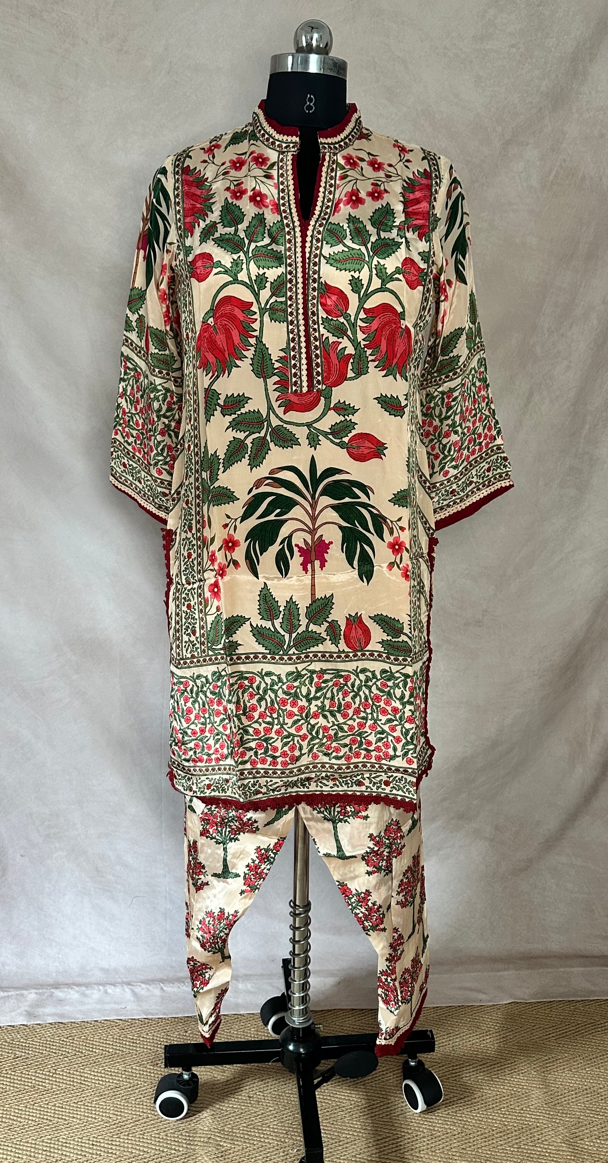 Crepe silk pakistani kurti with bottom and dupatta