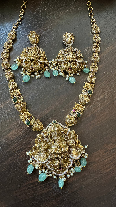Neckalce with earring