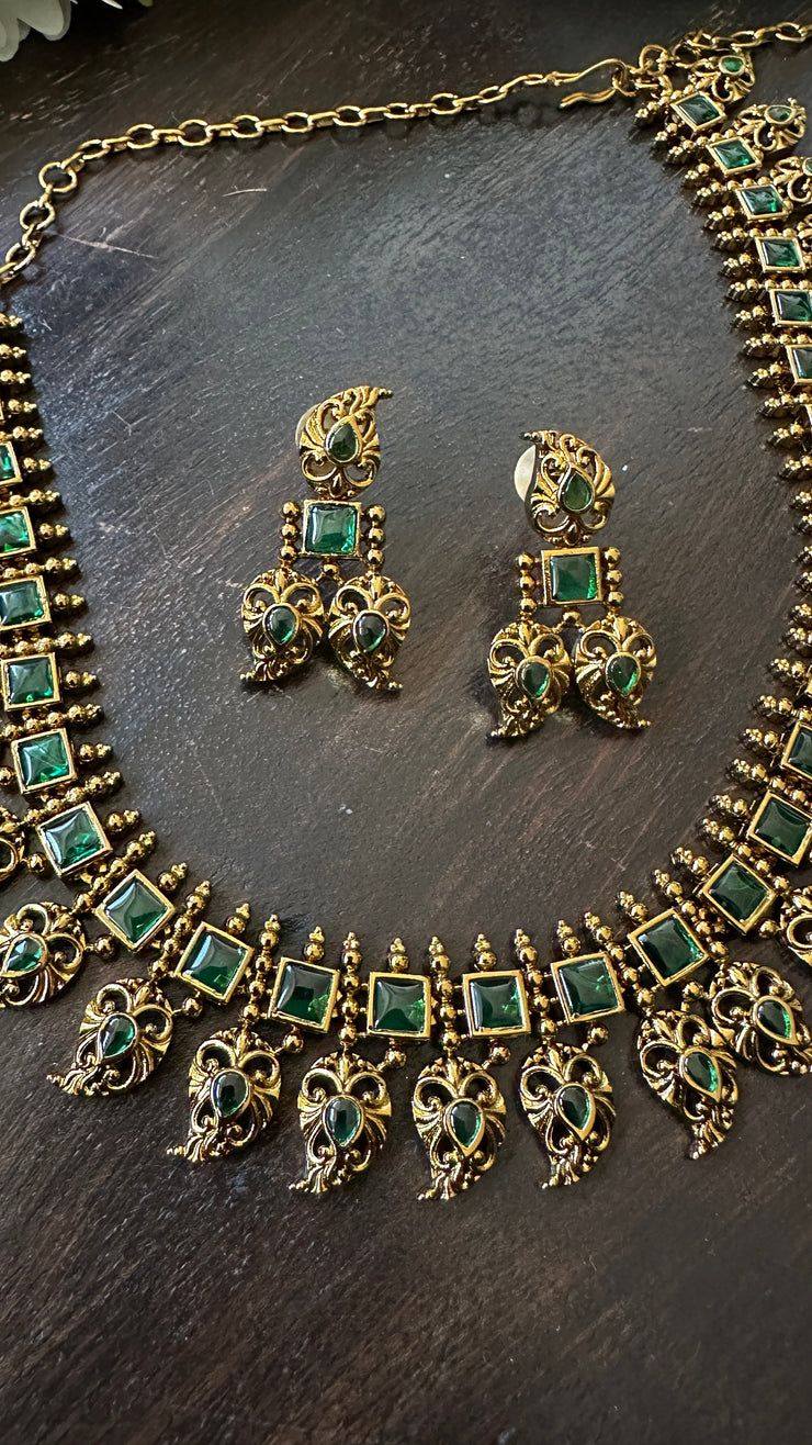 Neckalce with earring