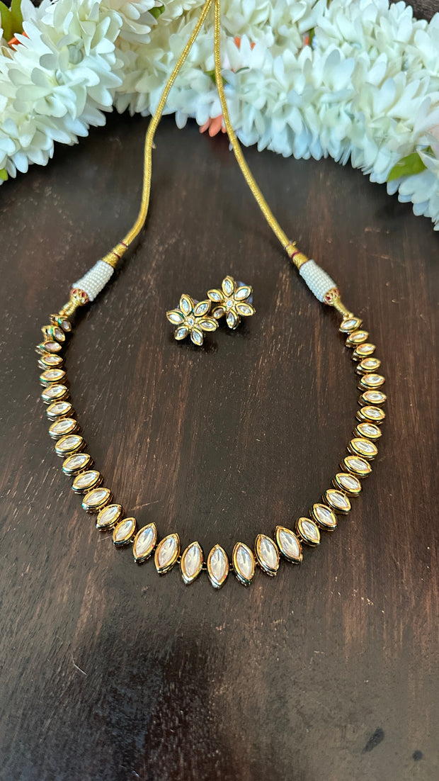 Kundan and meenakari necklace