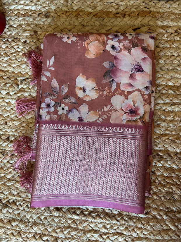Gift saree, (no pico and fall)