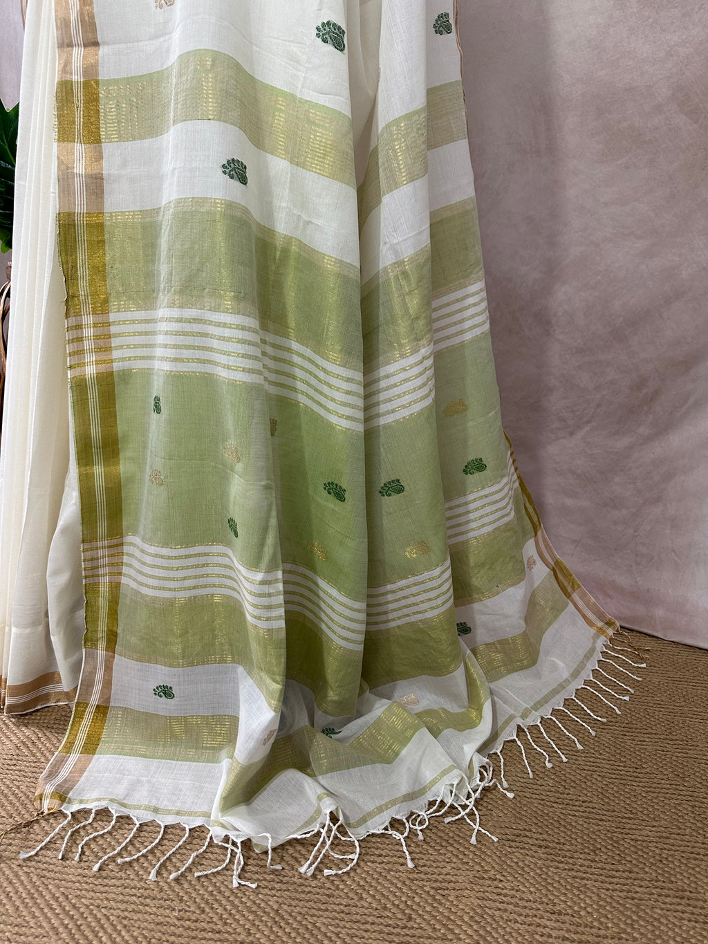 Green and gold pure cotton handloom saree with jamdanni weave