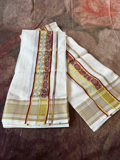 Set mundu with maroon weaved pallu border