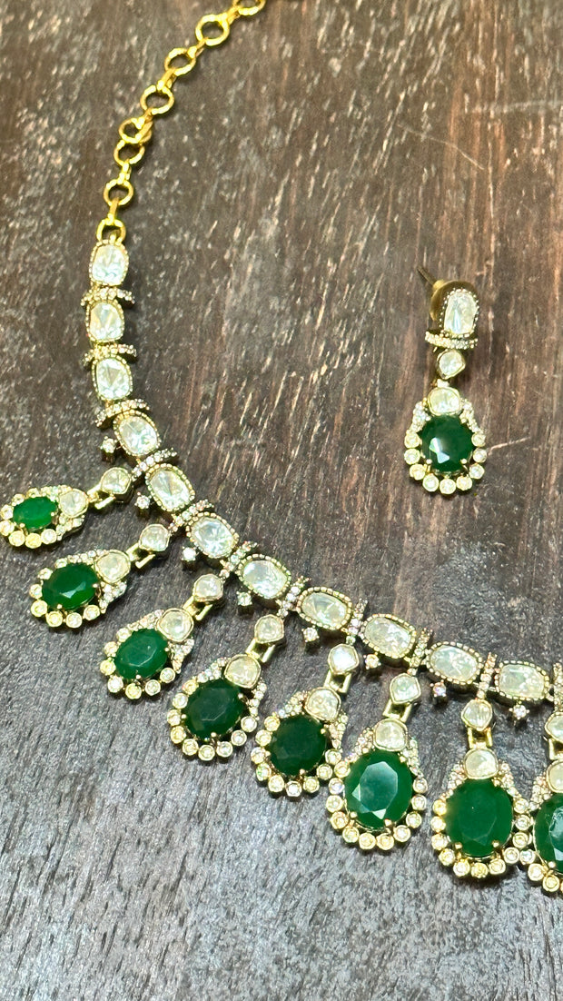 Necklace with moissanite stone, with earring