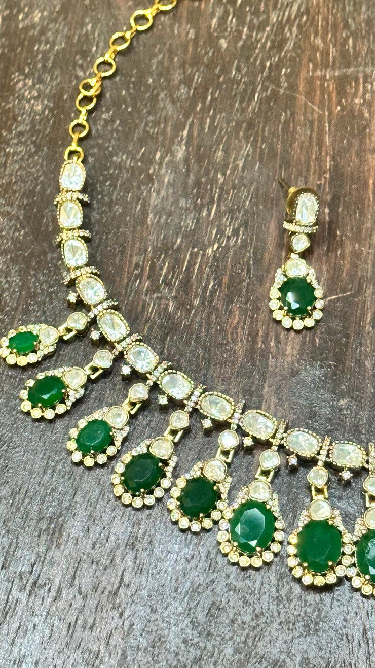 Necklace with moissanite stone, with earring