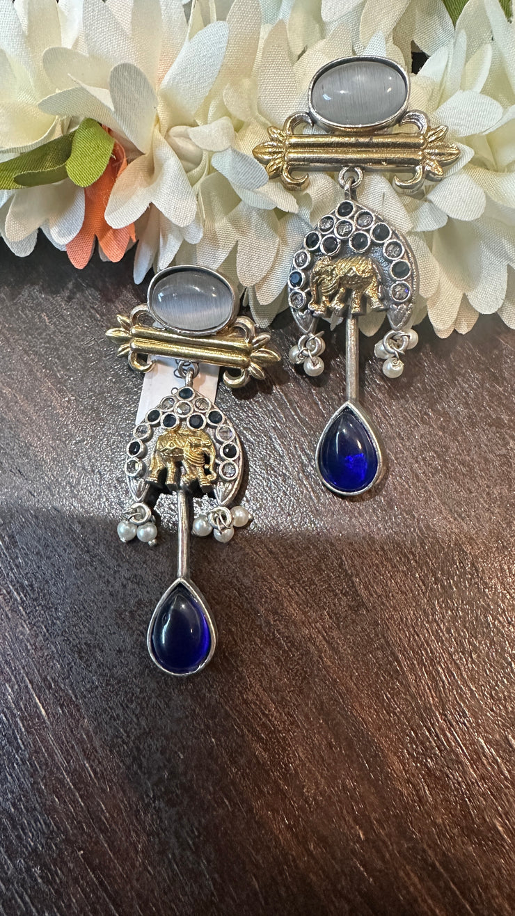 Dual tone earring