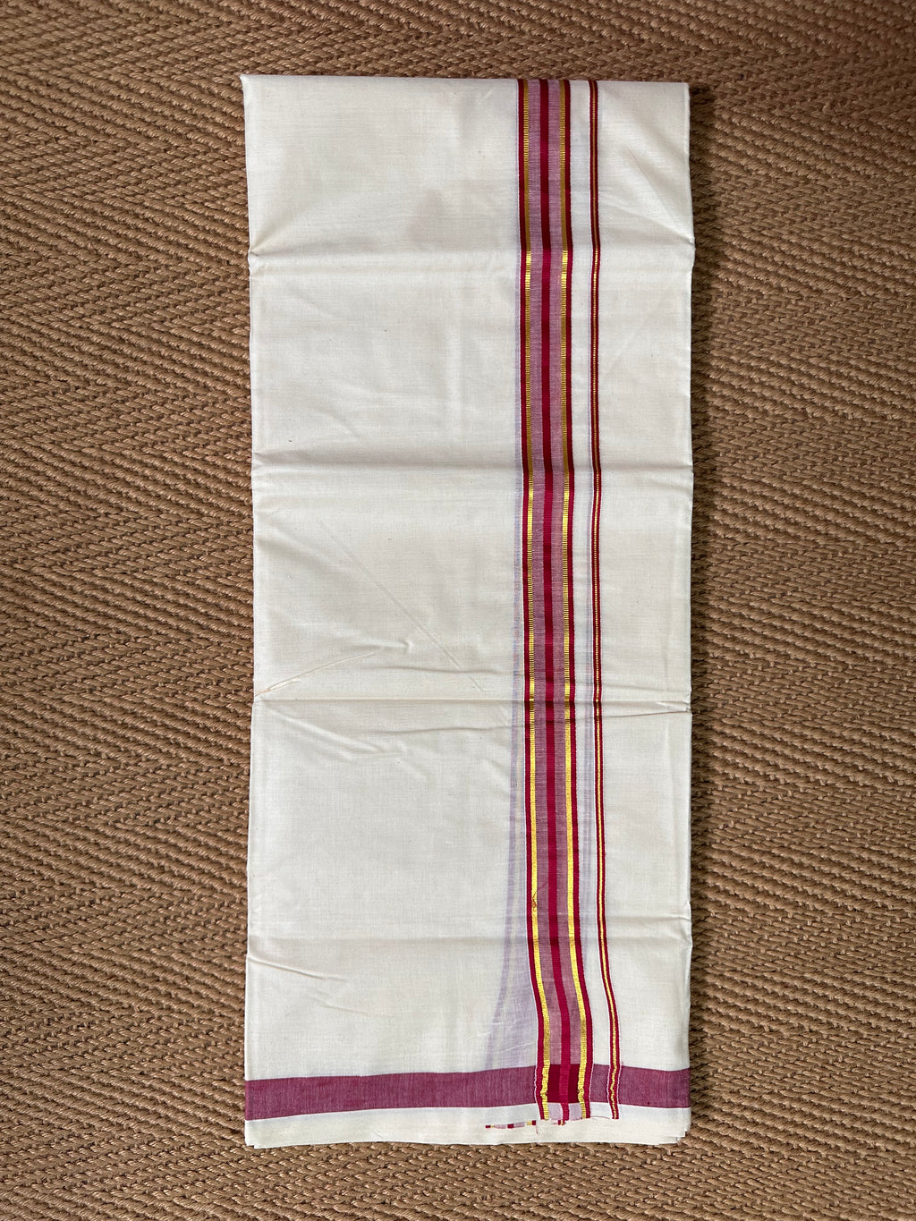 Gold and red border Dhothi