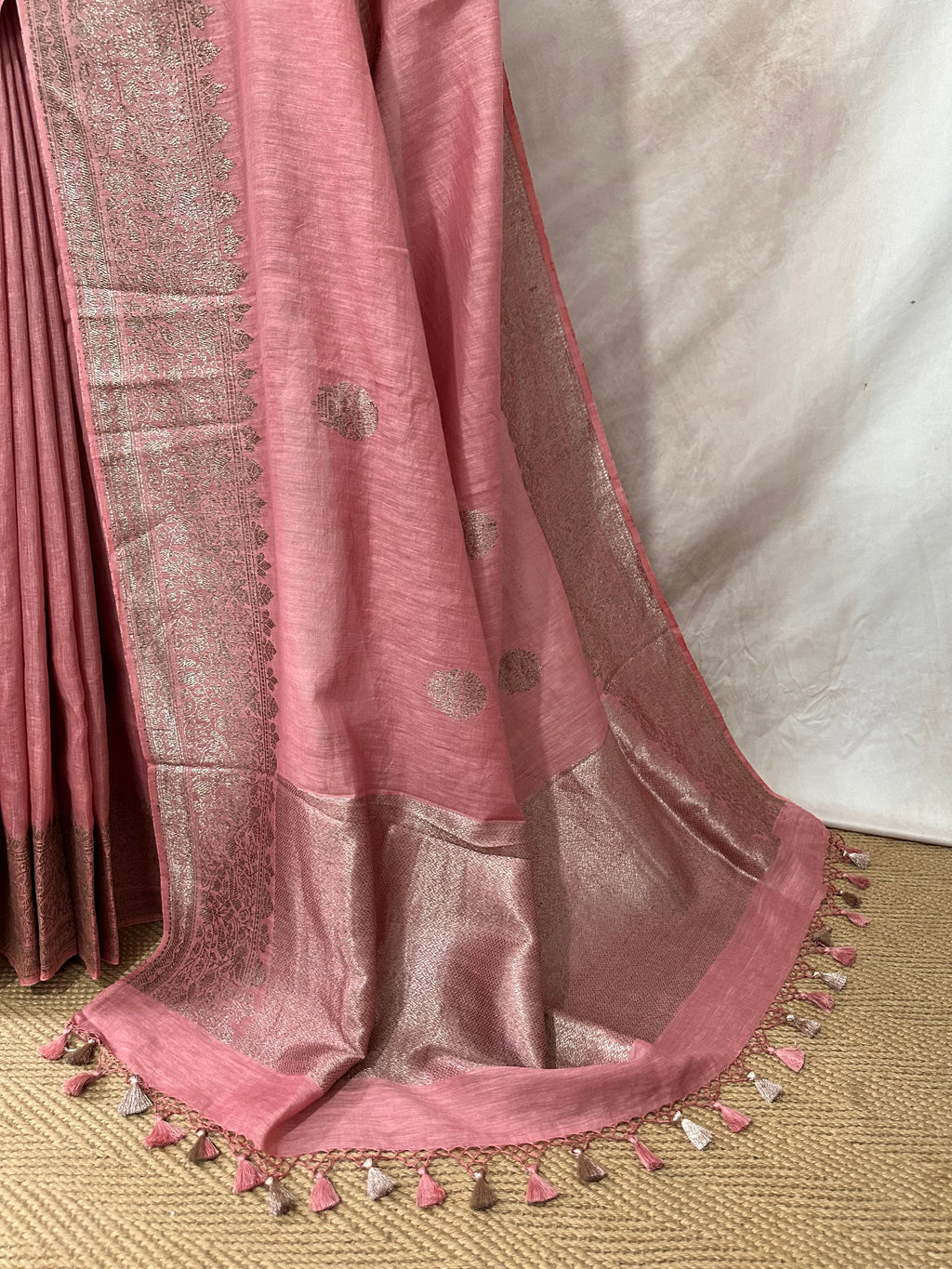 Linen banarsi saree with stitched blouse