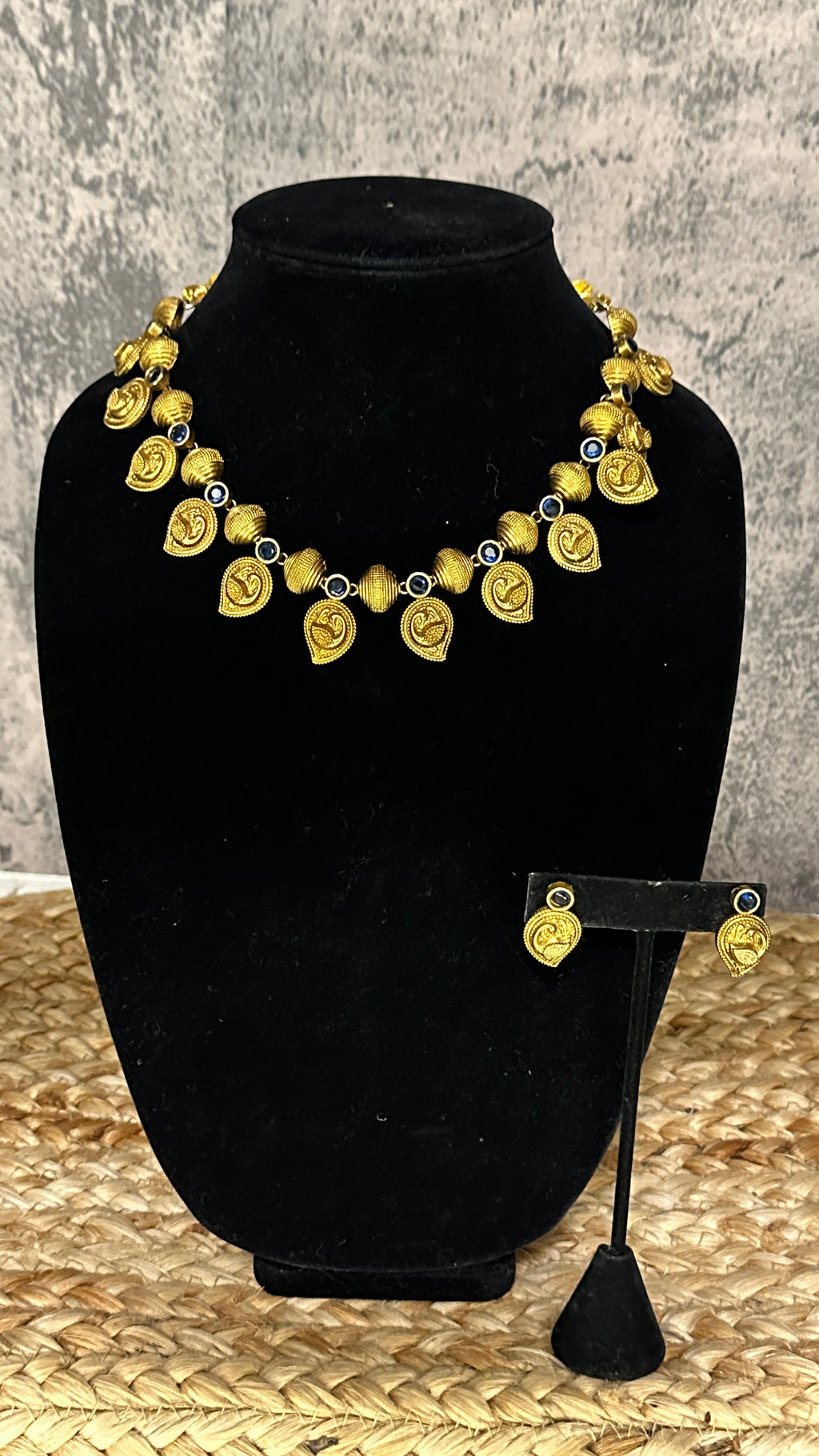 Brass mango necklace with blue stone and stud
