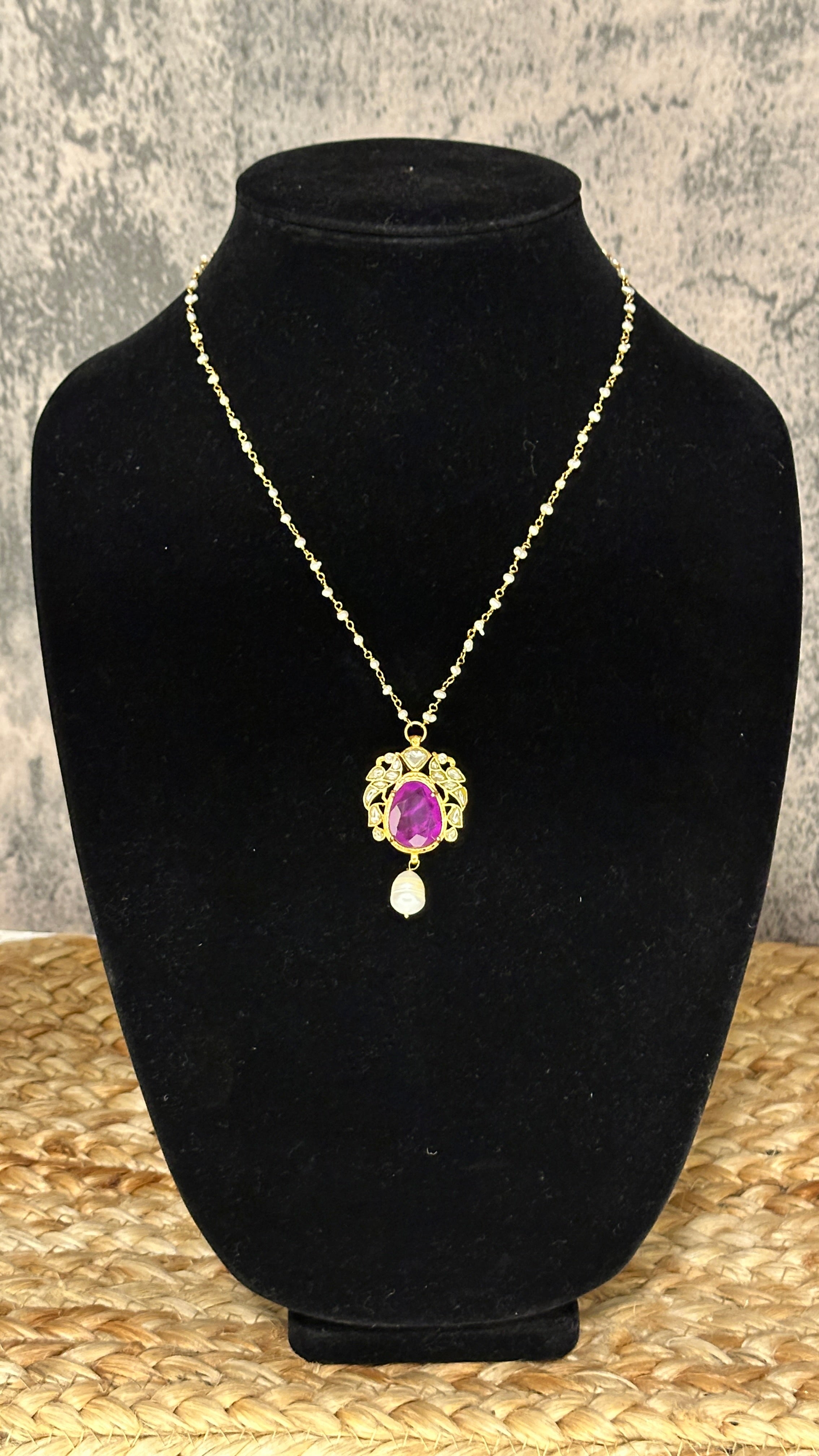 Jadu kundan stone snf purple stone with pearl chain
