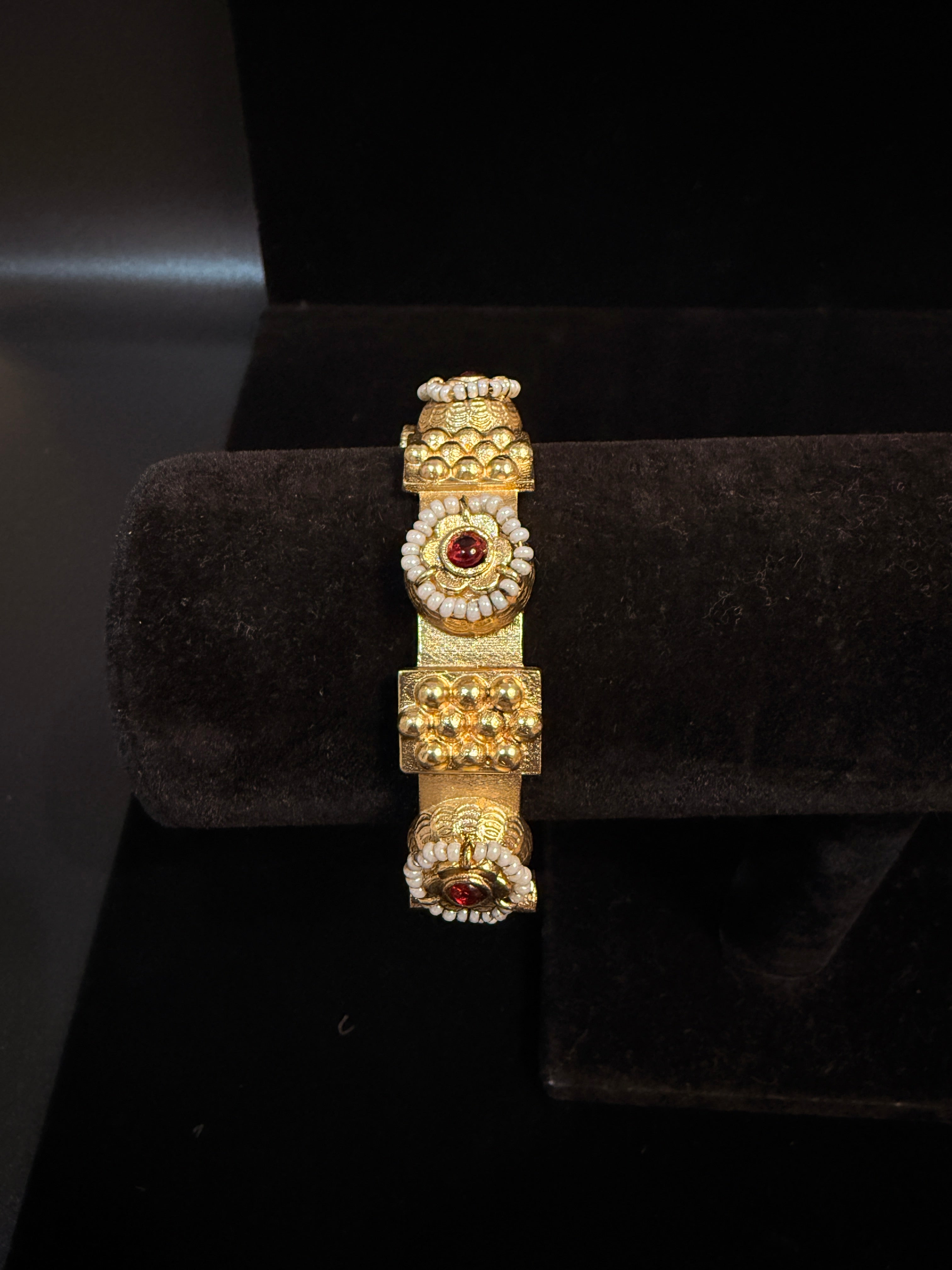 Handmade Gold openable kada (fits 2.4 to 2.8)