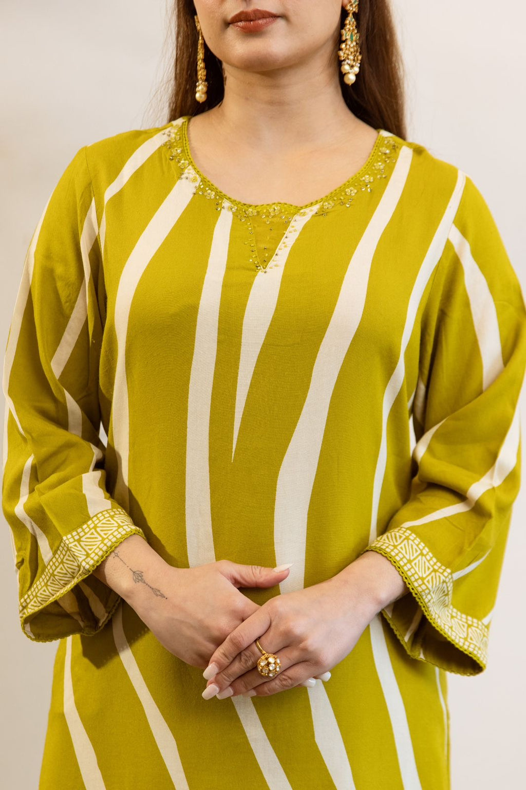Light green long kurti and bottom