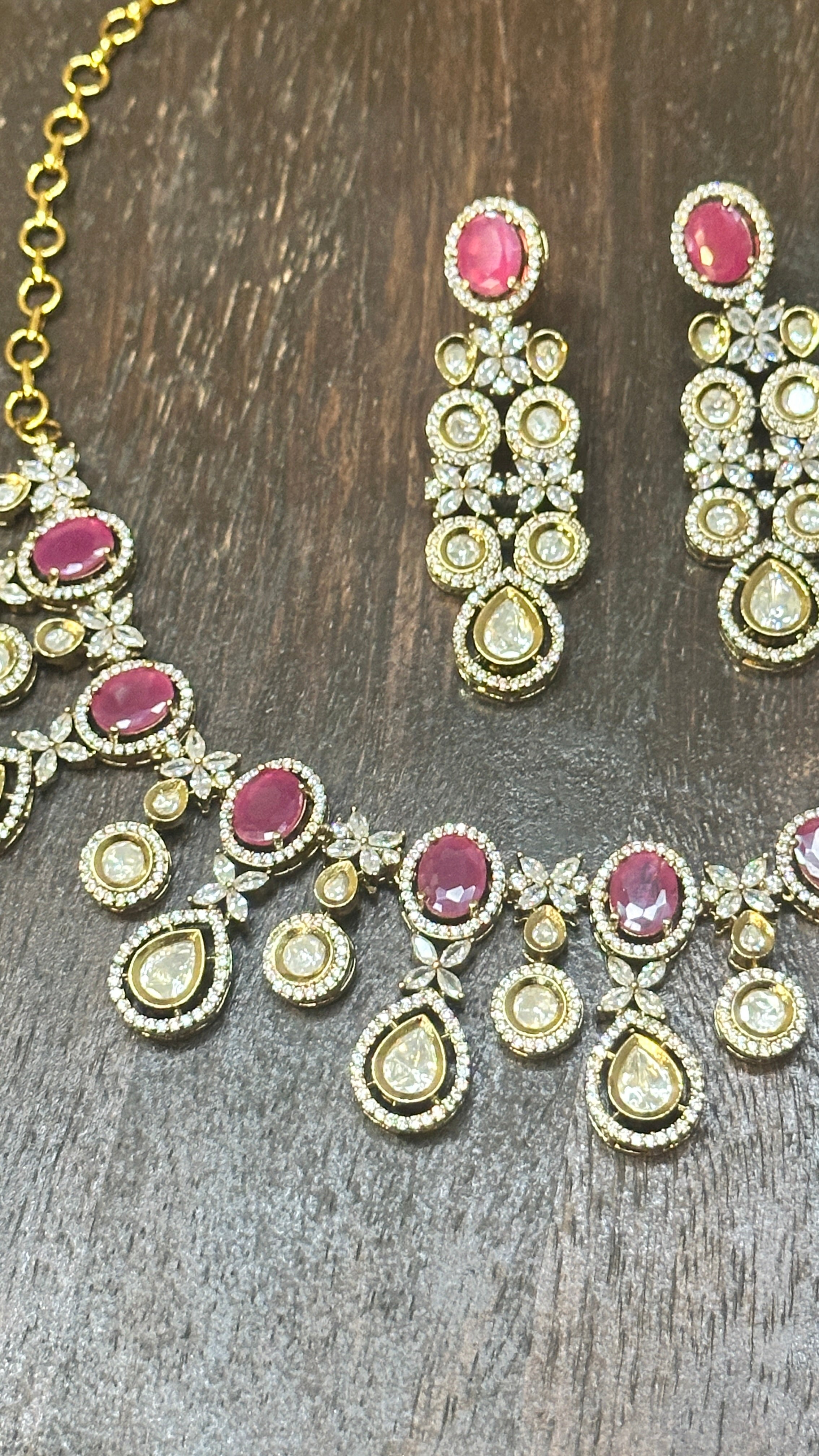 Necklace with moissanite stone , with earring