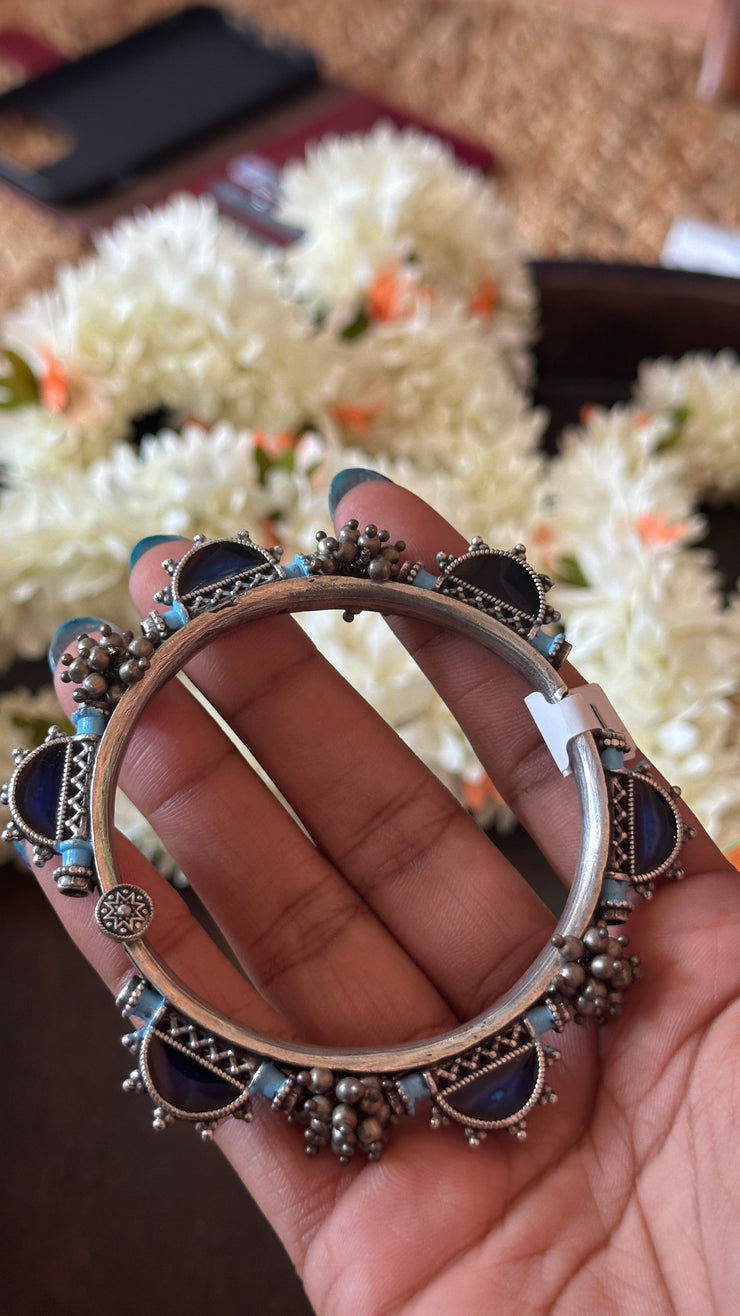 Silver replica openable bangle