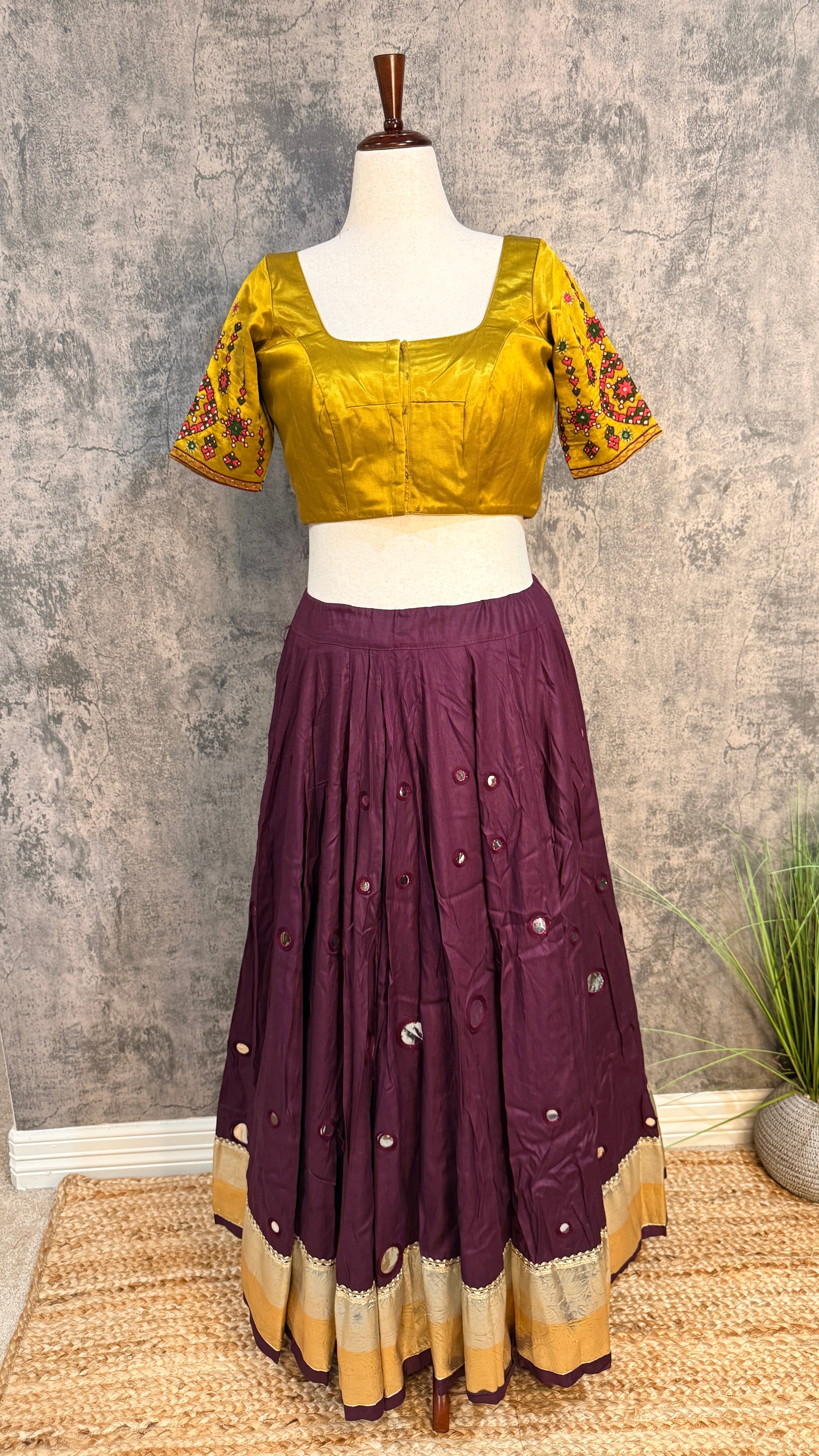 18 m flare navrathri skirt with foil mirror