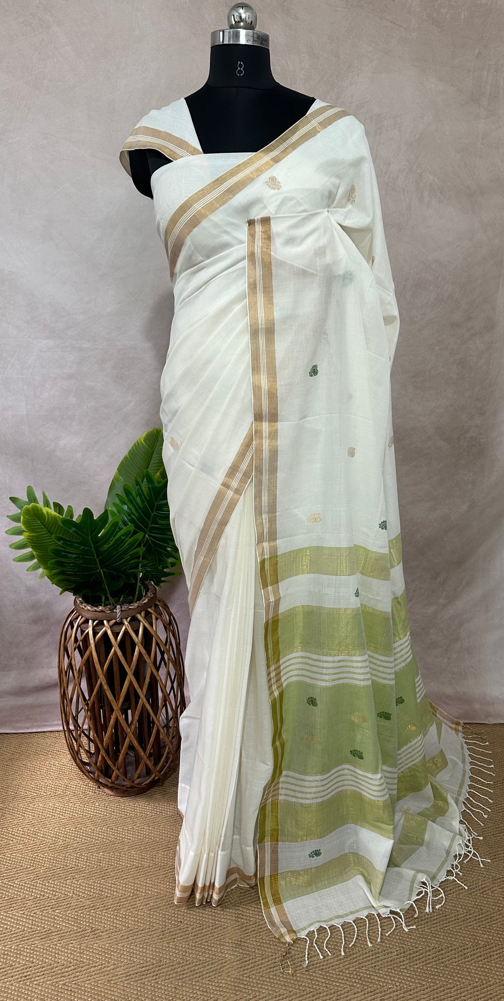 Green and gold pure cotton handloom saree with jamdanni weave