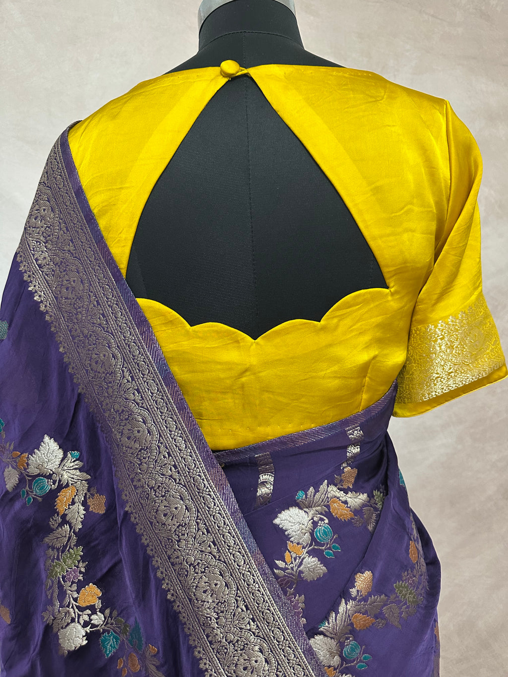 Semi crepe georgette saree with meenakari weave and contrast bllouse