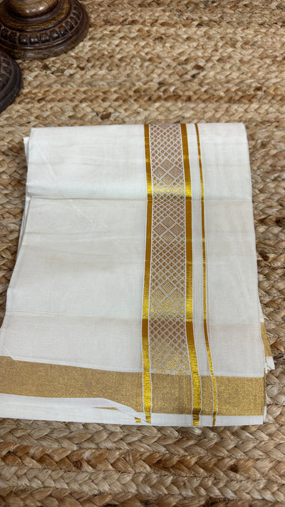 Gold zari mundu