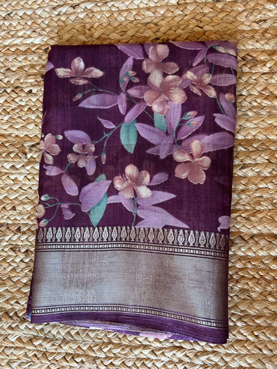 Gift saree, (no pico and fall)