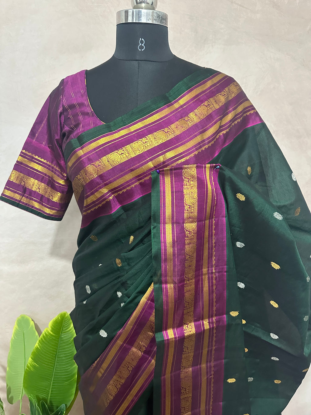 Handloom pure silk cotton green gadwal silk saree with stitched blouse