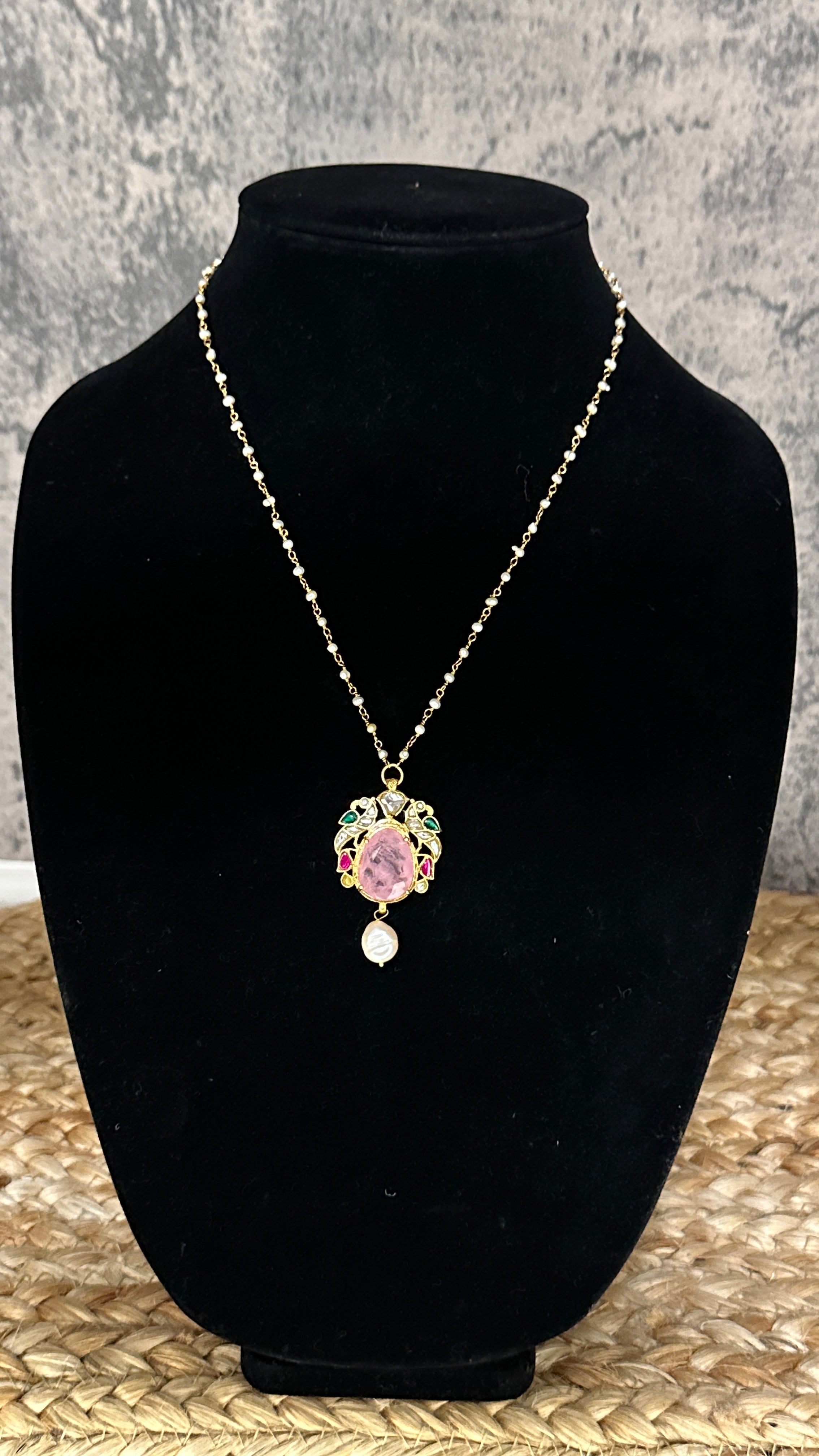 Jadu kundan stone snf light pink stone with pearl chain
