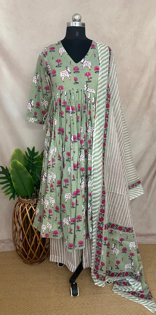 Light green cotton kurti with pitchwai print, bottom and dupatta