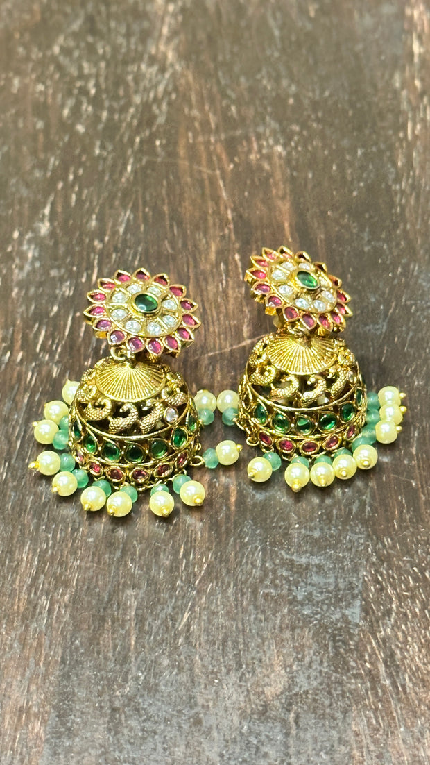 Long necklace with earring