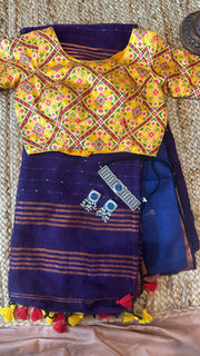 Handloom linen saree with sequins weave