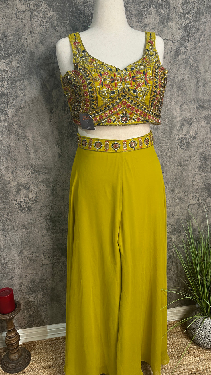 Greenish yellow palazzo with shrug