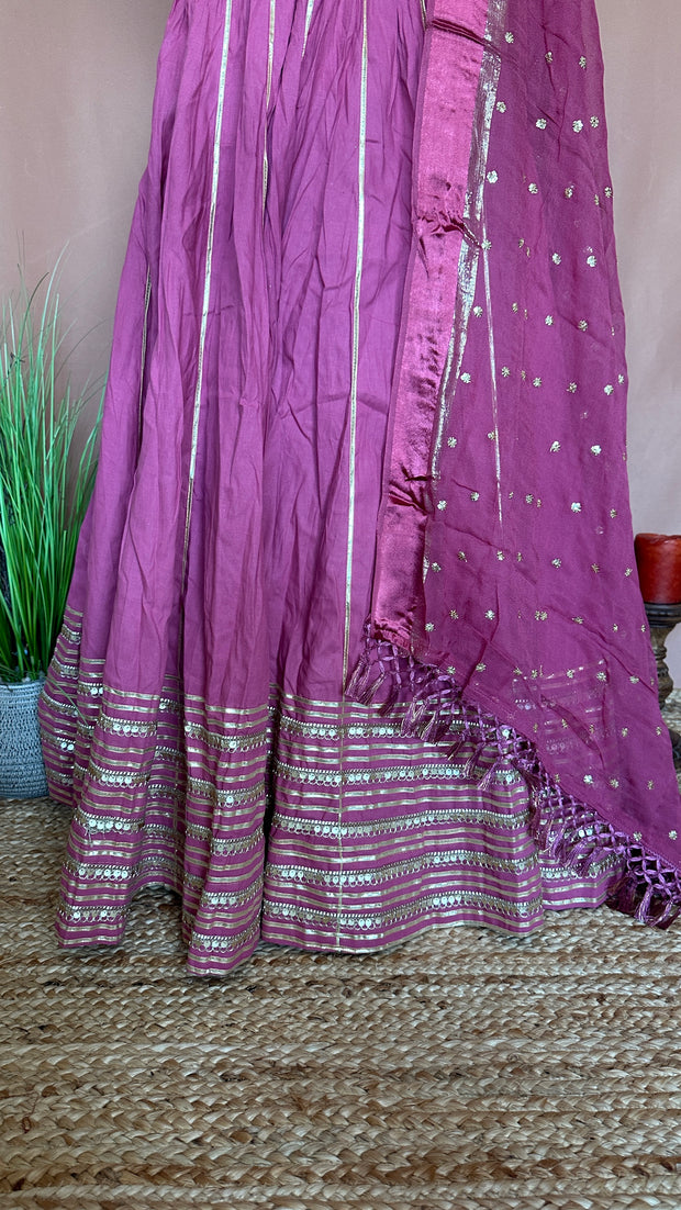 Blush pink 10 m flare skirt for garba with Dupatta