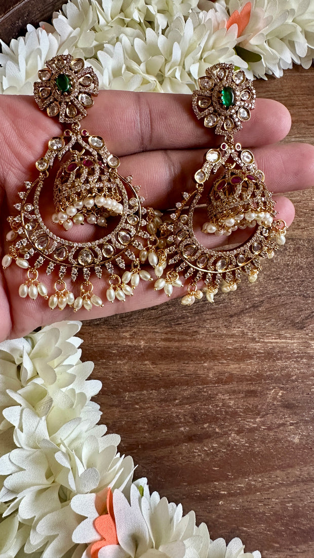 Chandbali with green stone