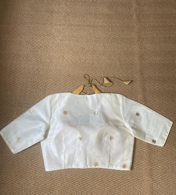 Off white and red 2 in one masaba style blouse