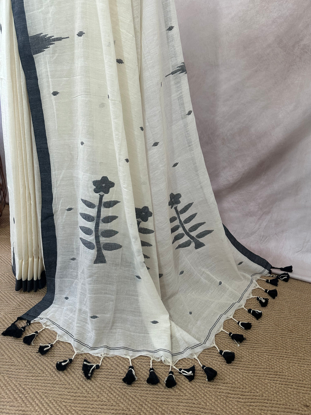 Khadi saree with jamdani temple border, NO BP