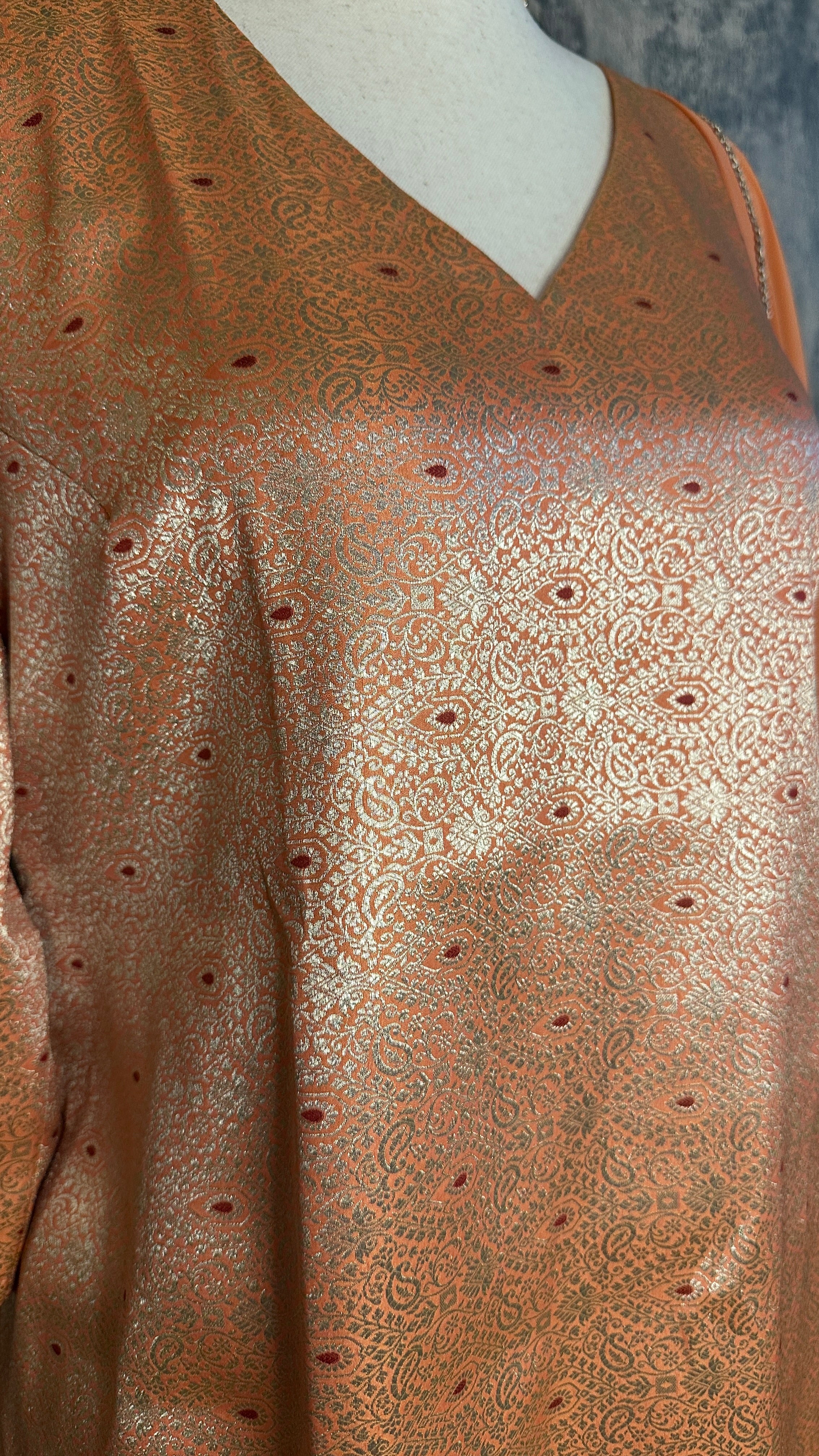 Peach banarsi brocade kuti with silk flared palazzo