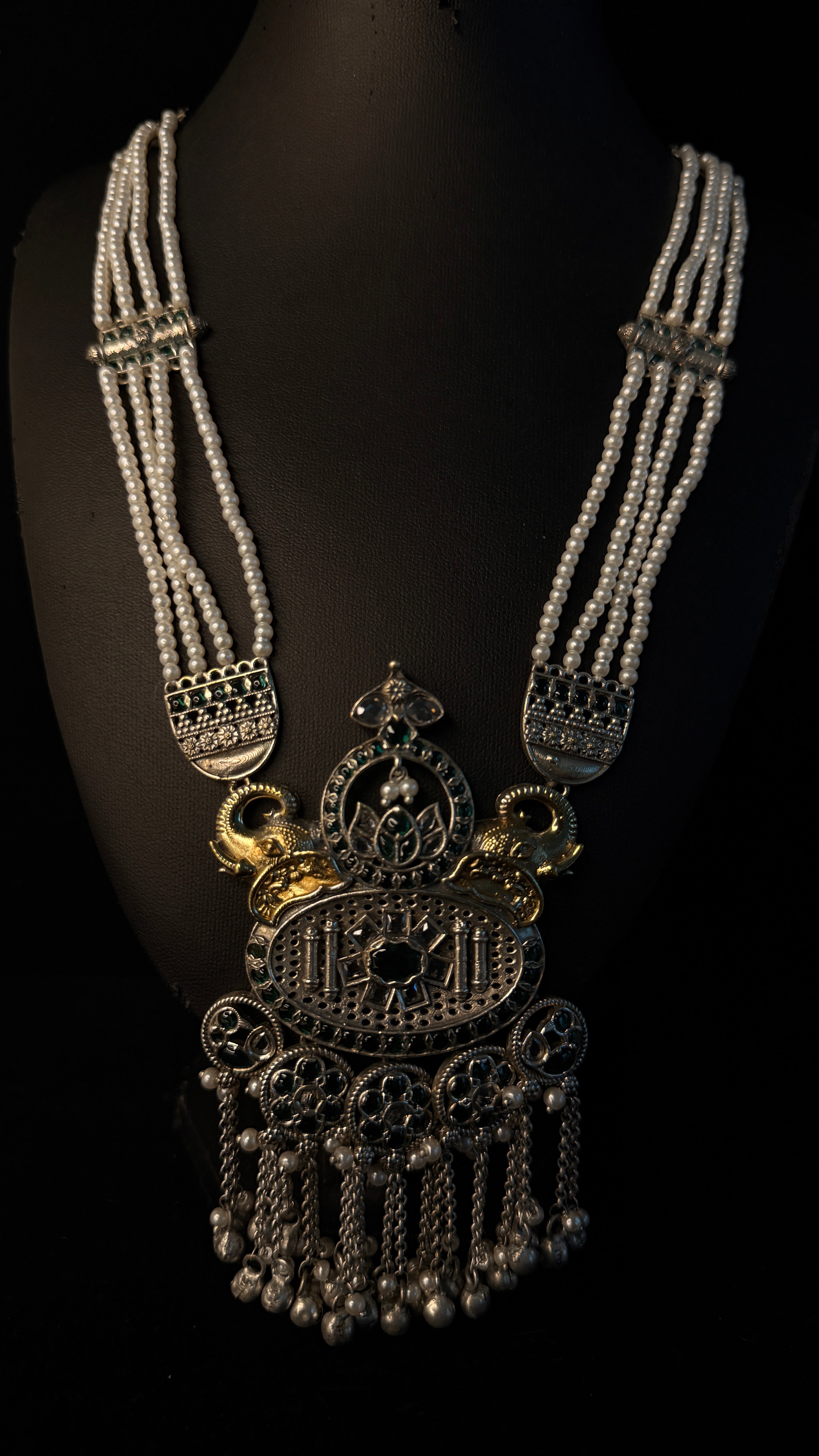 Dual tone necklace with green stones and earring