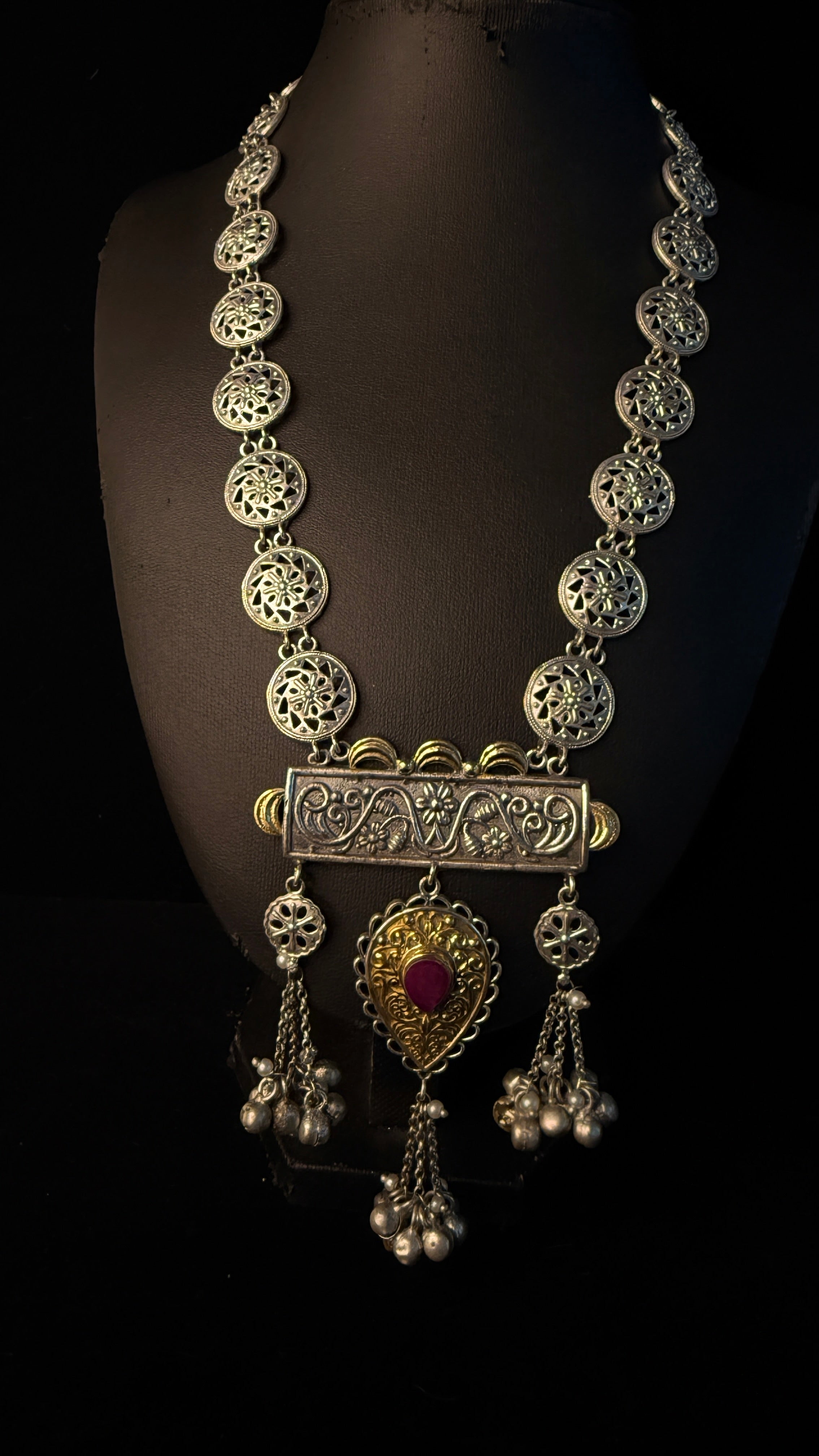 Dual tone necklace with pink stone