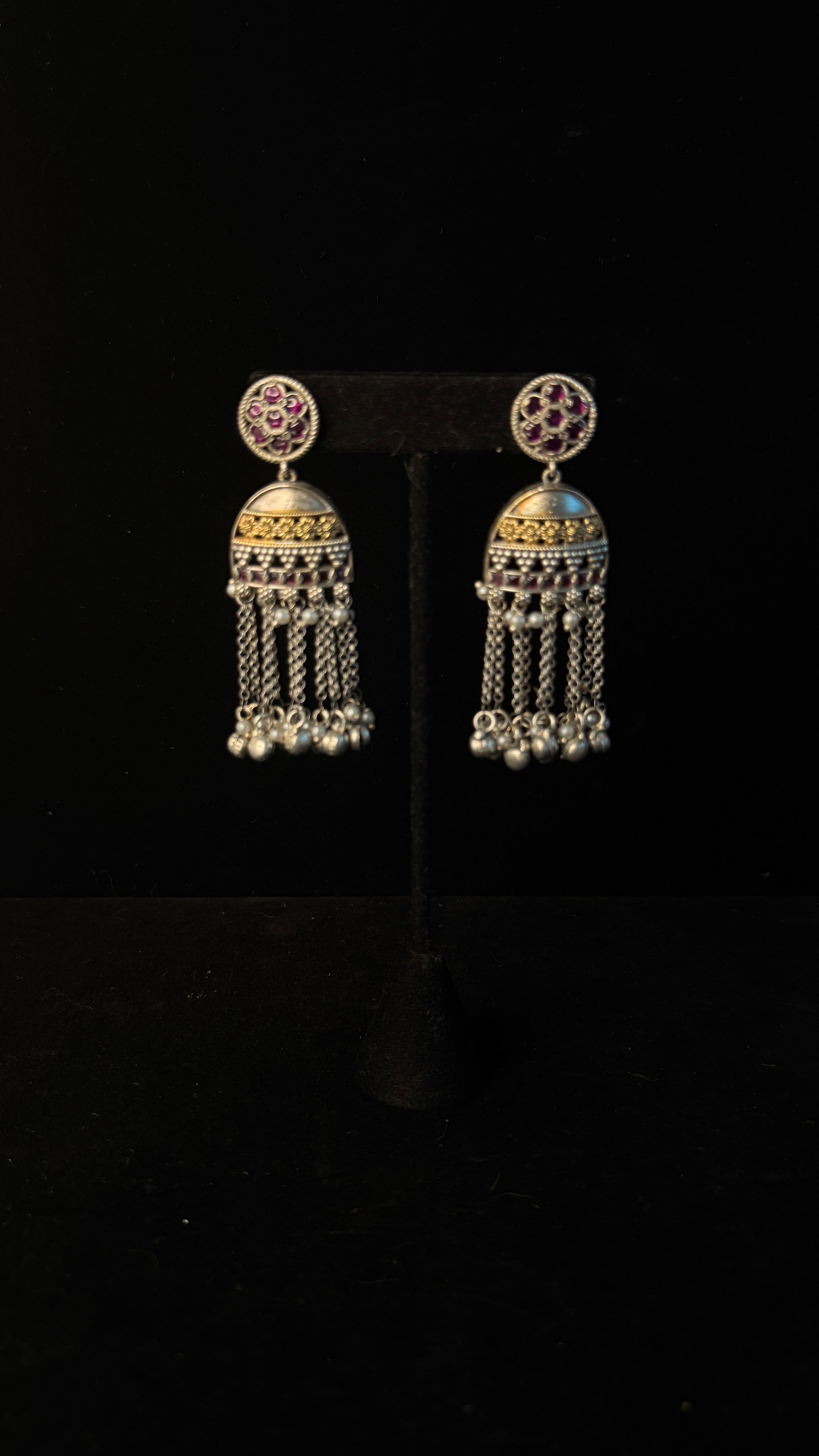 Dual tone necklace with pink stones and earring