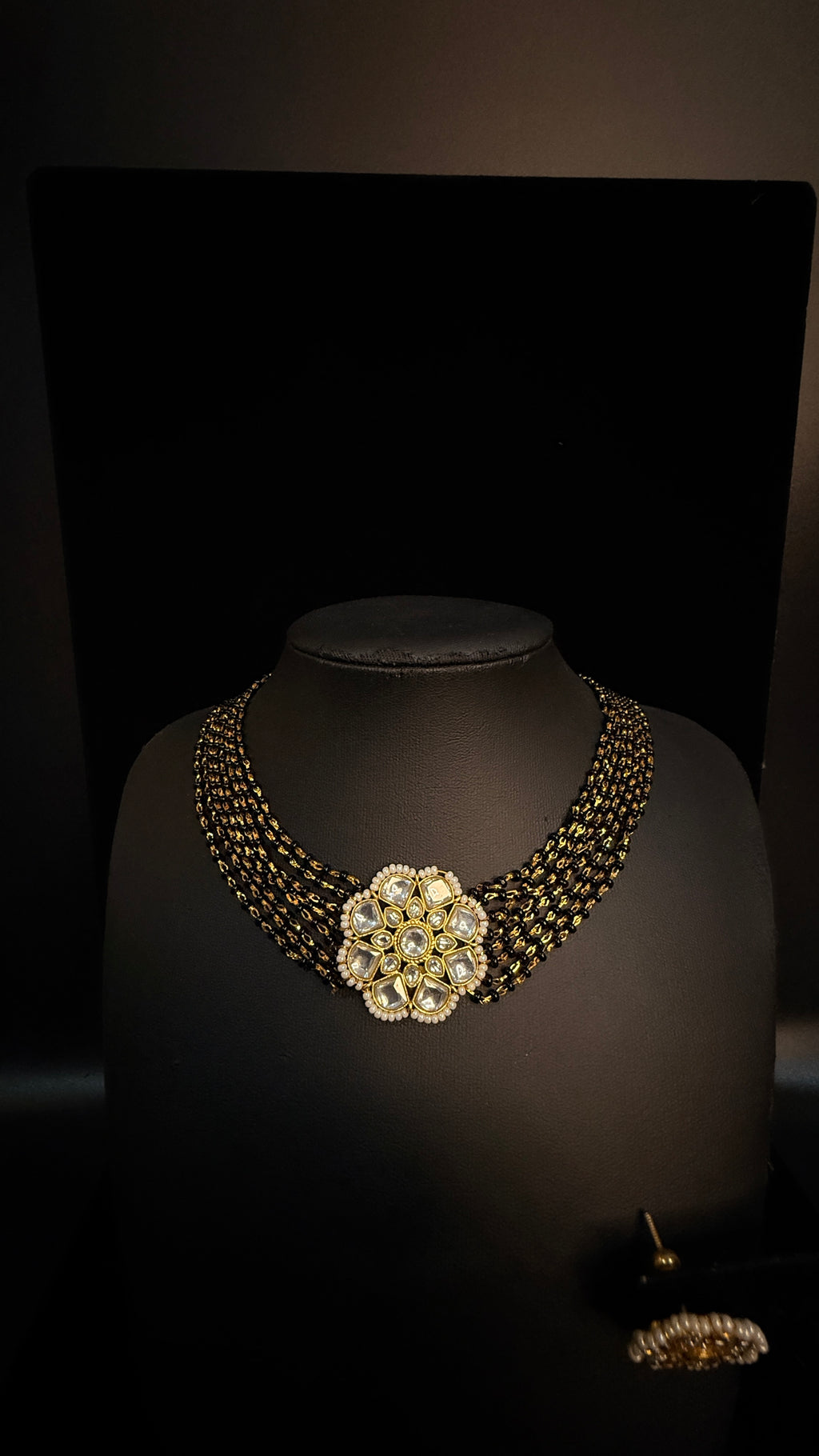Black beads choker with kundan pendent and earring