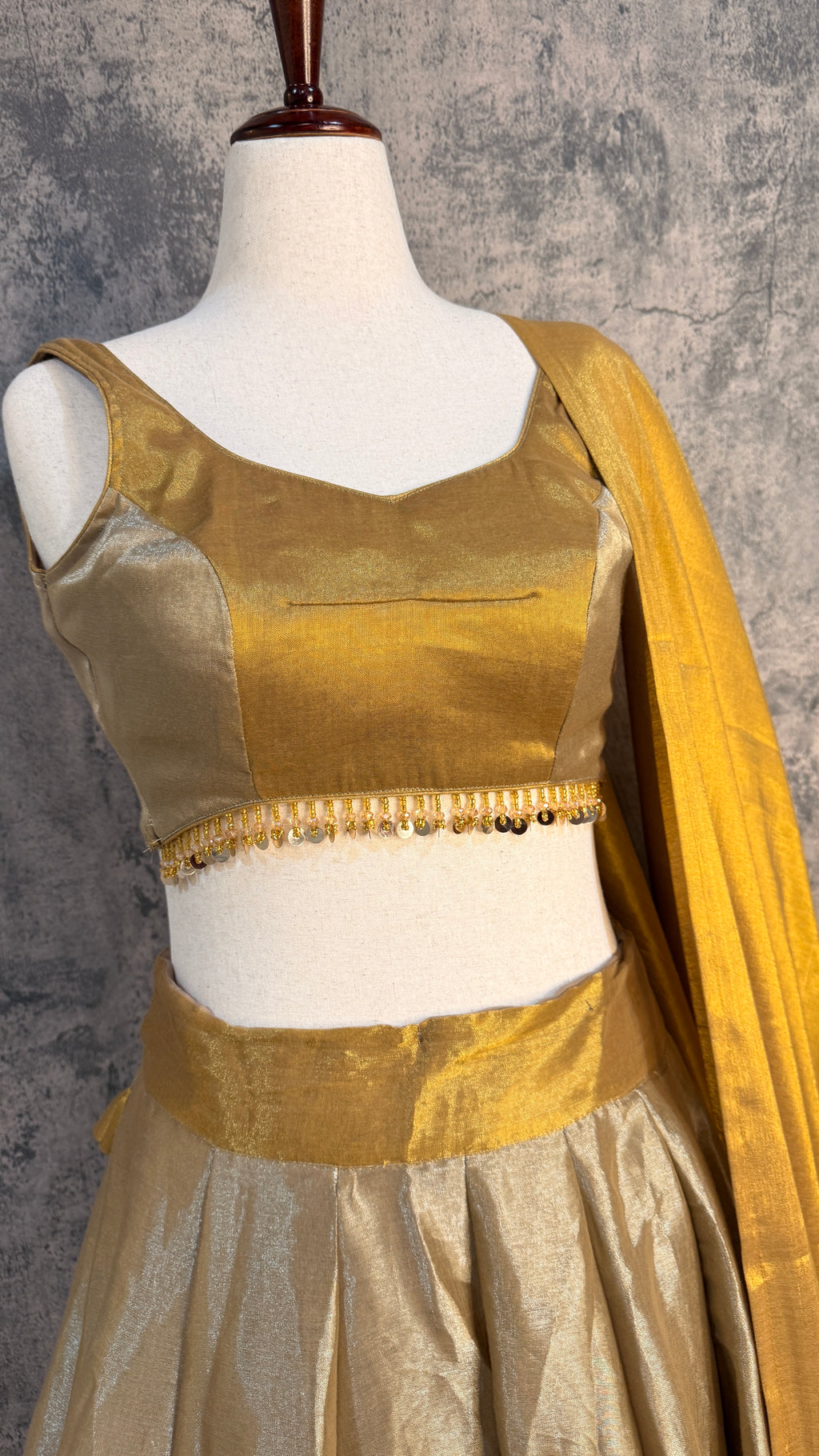 Cotton tissue 8m flare skirt, blouse and dupatta