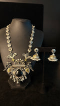 Dual tone necklace with black stones and earring