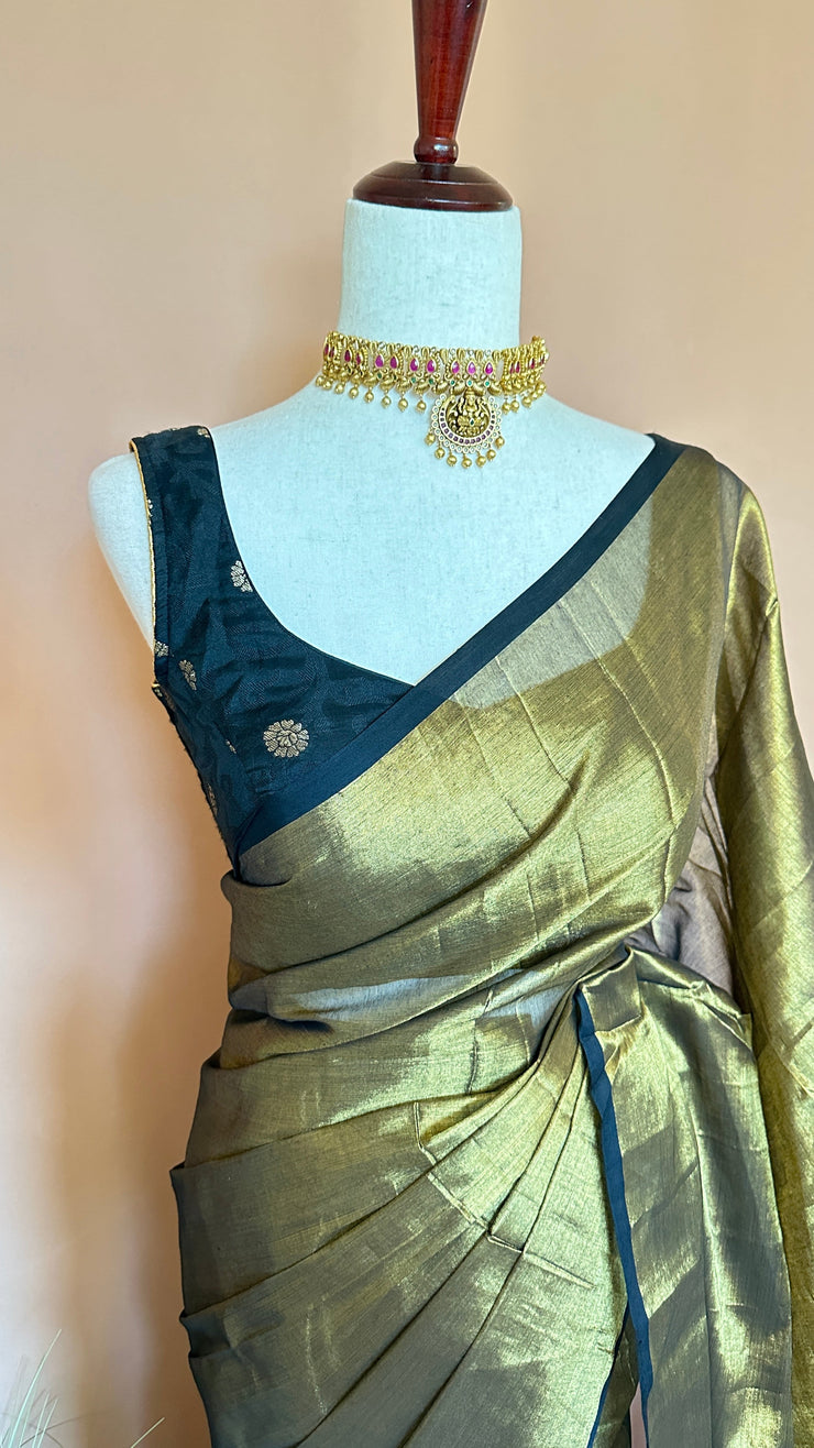 Cotton tissue saree, no Blouse