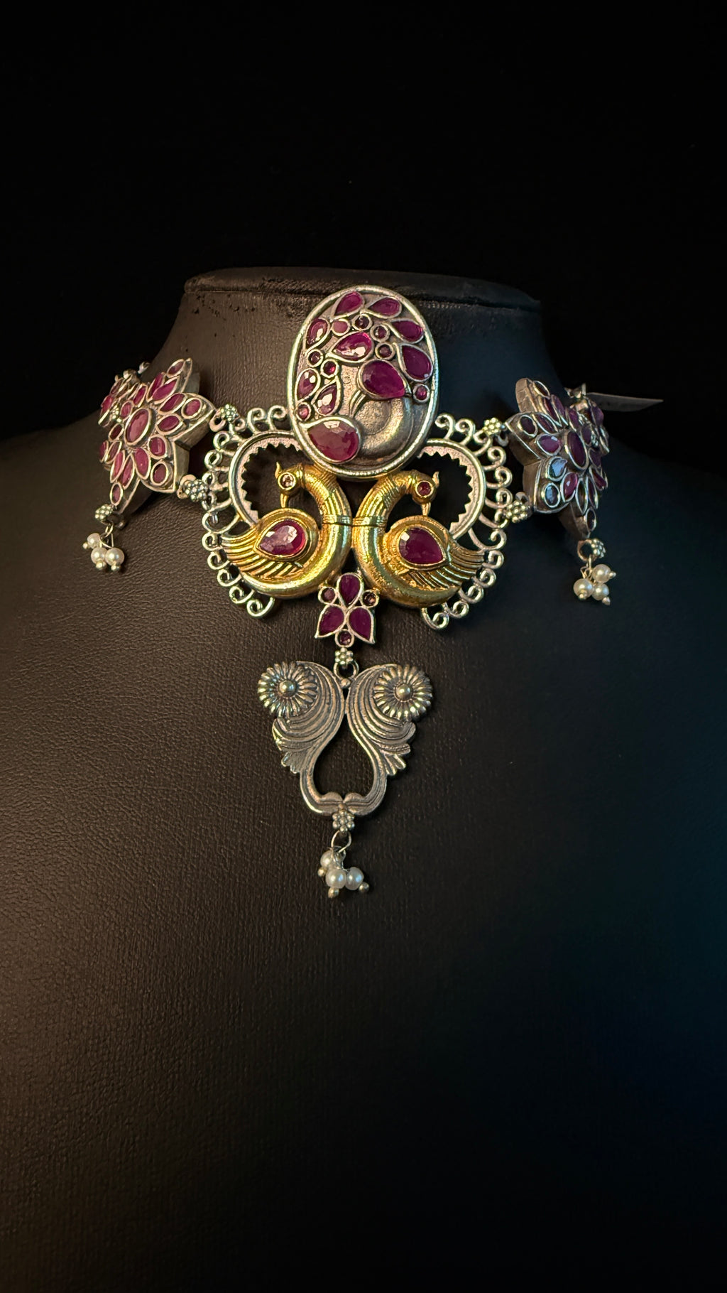 Dual tone choker with pink stone