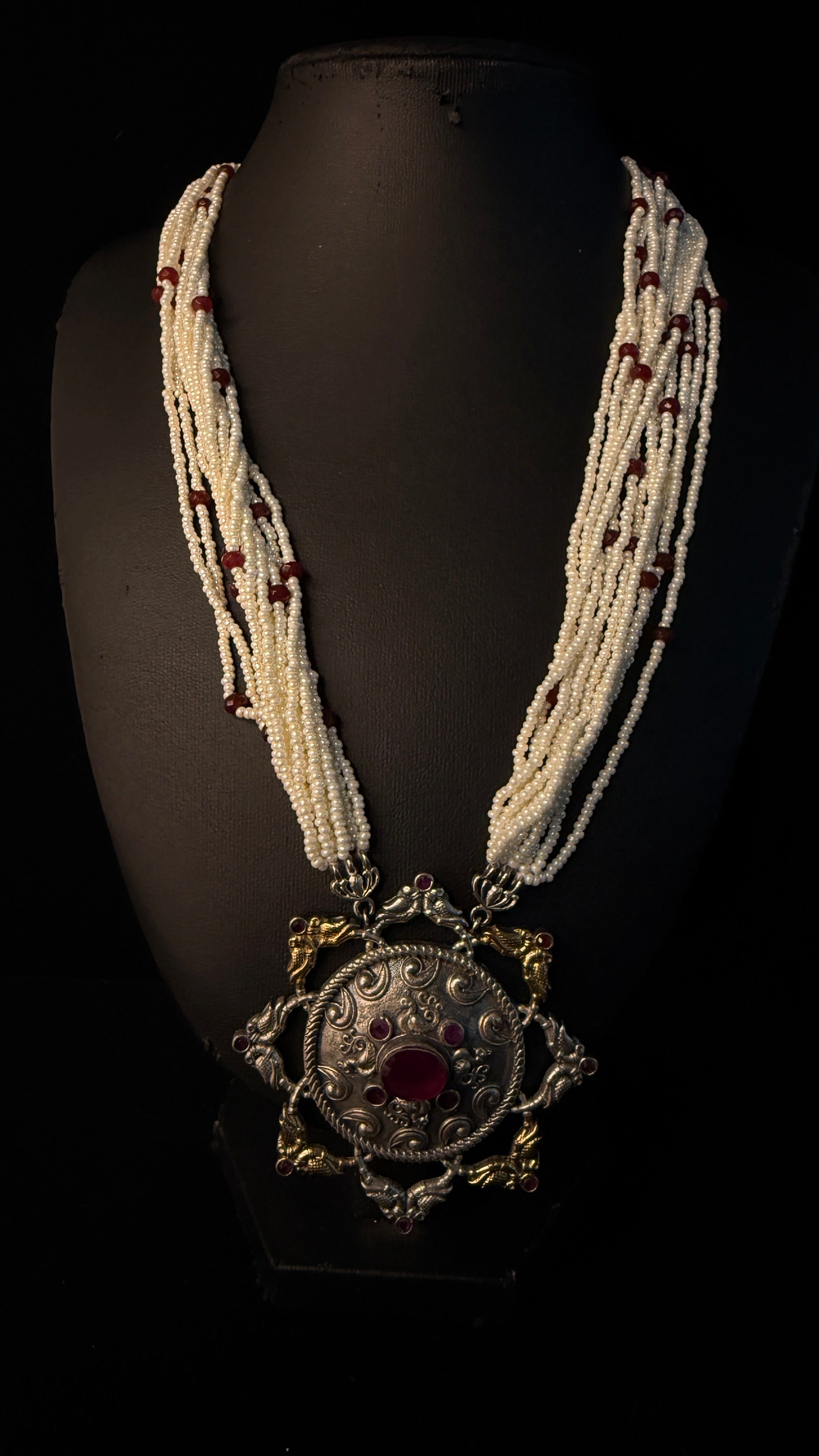 Dual tone necklace with pink stones and earring