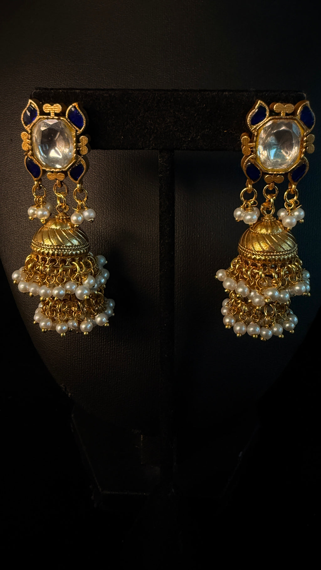 Chokker with jadau kundan and jhumka