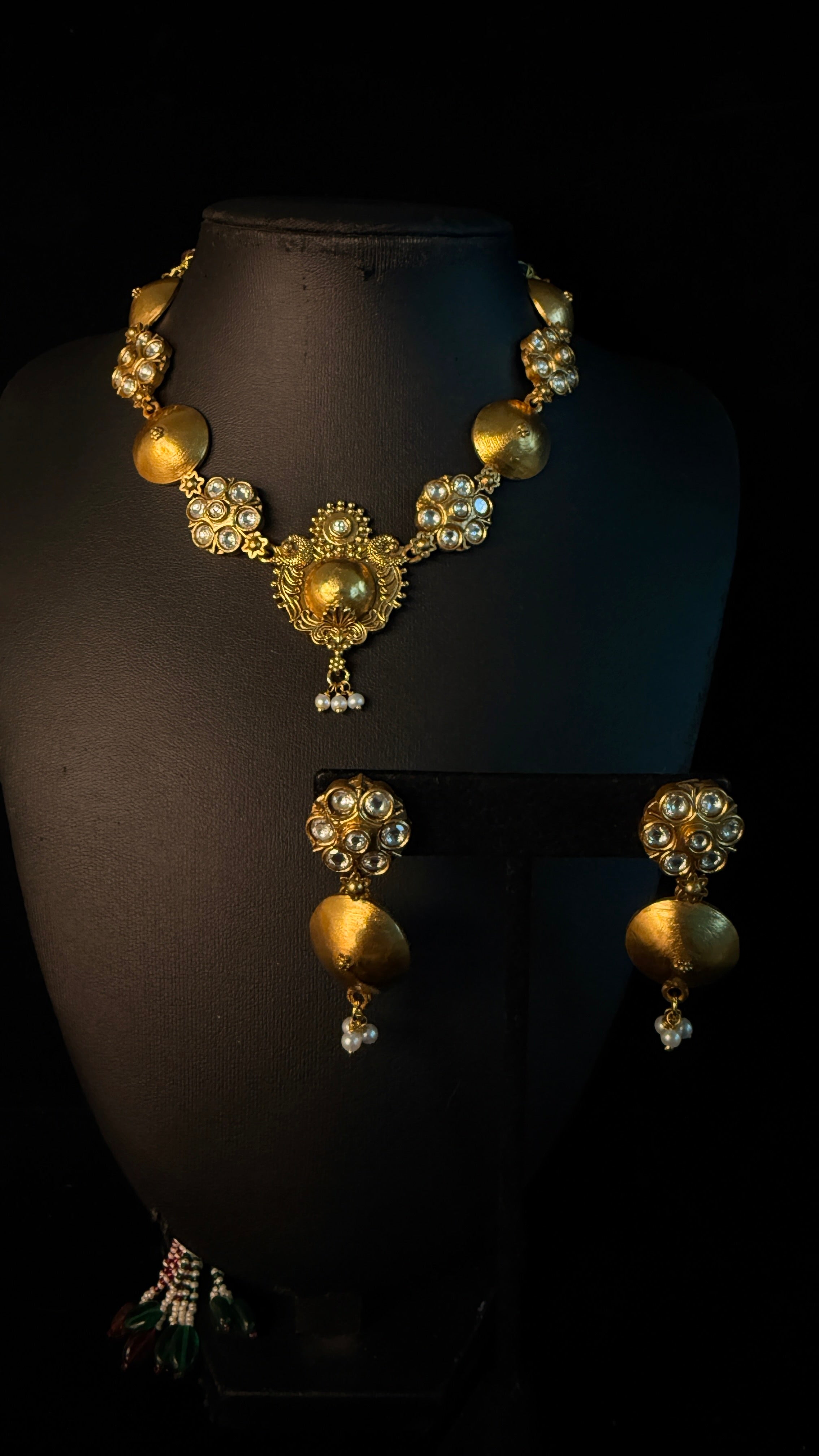 Tribal insipred necklace with earring