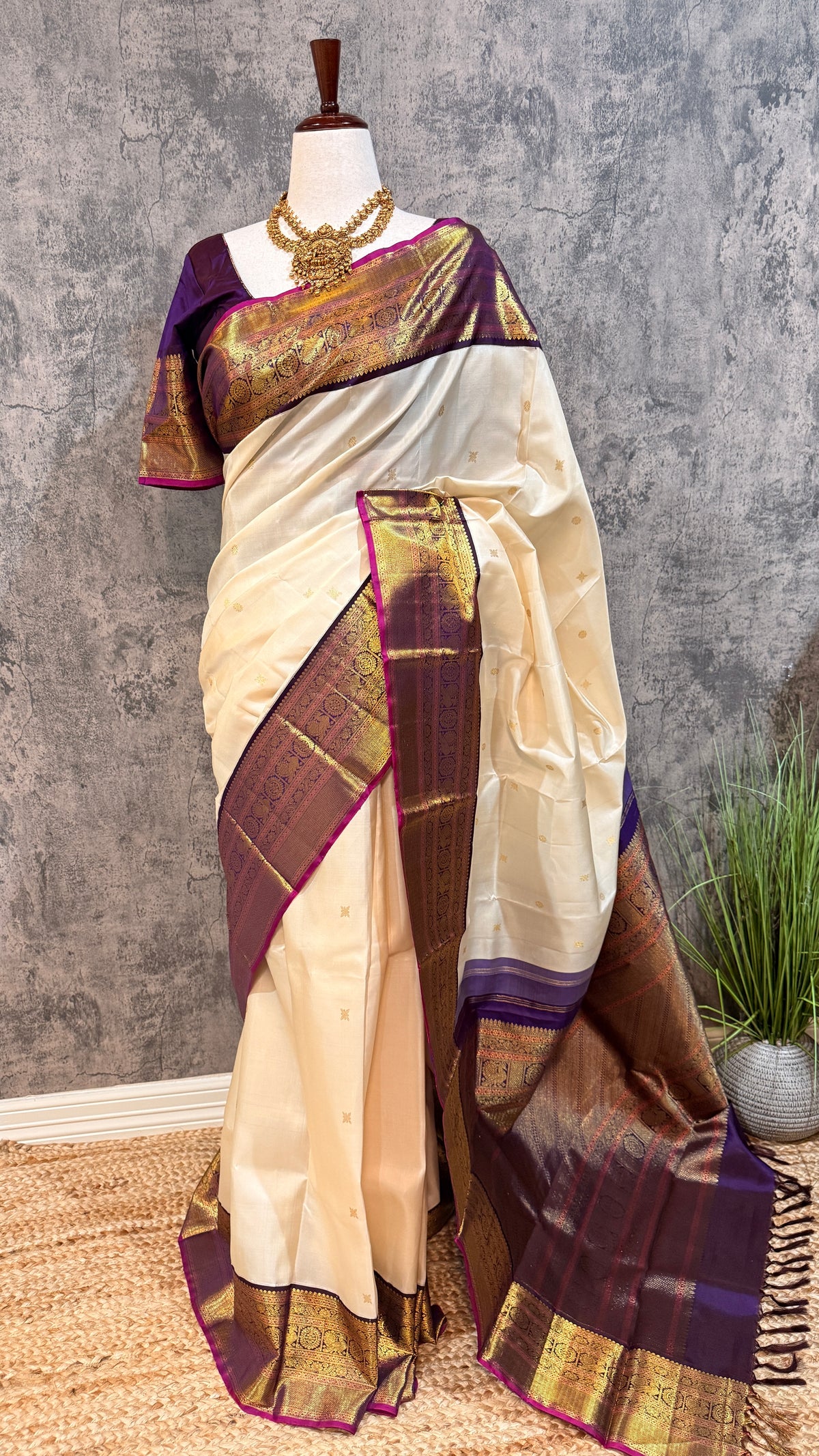 Handloom Kanchivaram handloom pure silk saree, off white with purple border