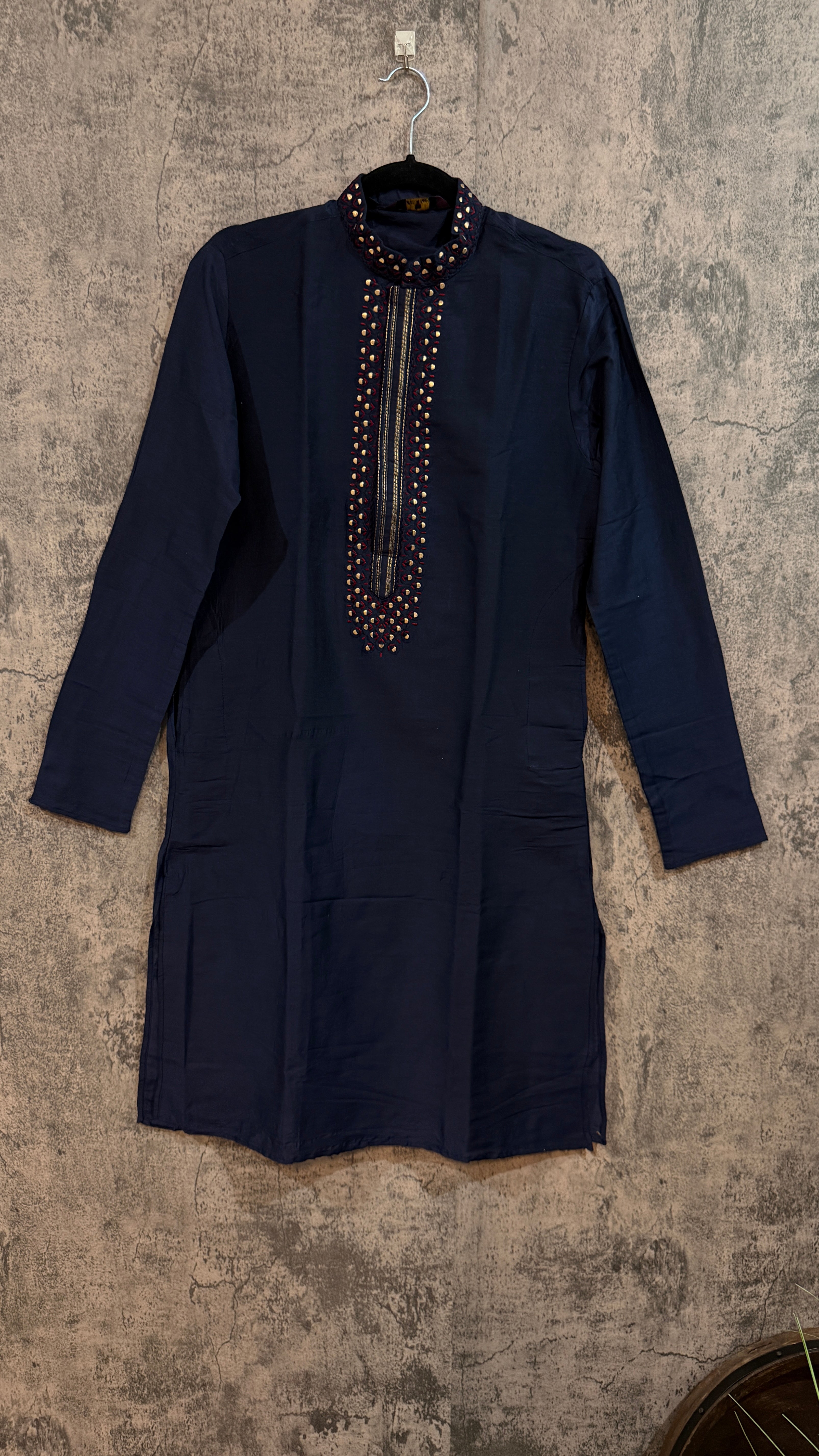 Blue kurta with embroidery on the neck, with bottom